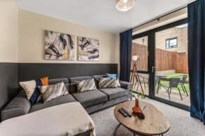 Beautiful 2 Bed in Sheffield - Parking - Garden